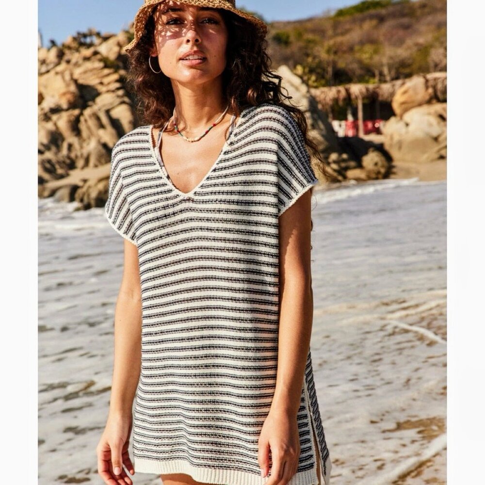 Marine Layer - women's beach cover up